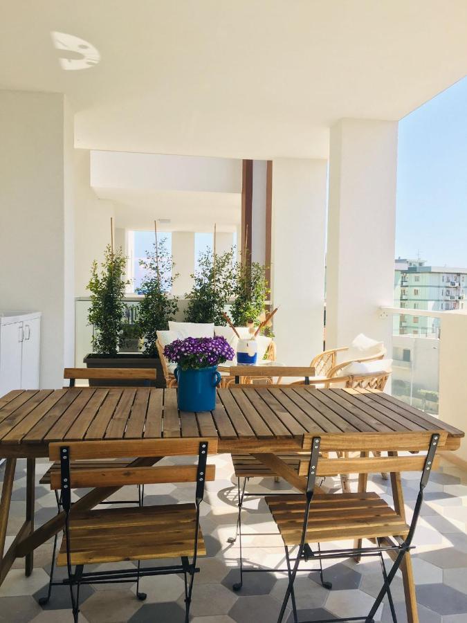 Casa Eugenia Ghome Монополи Екстериор снимка